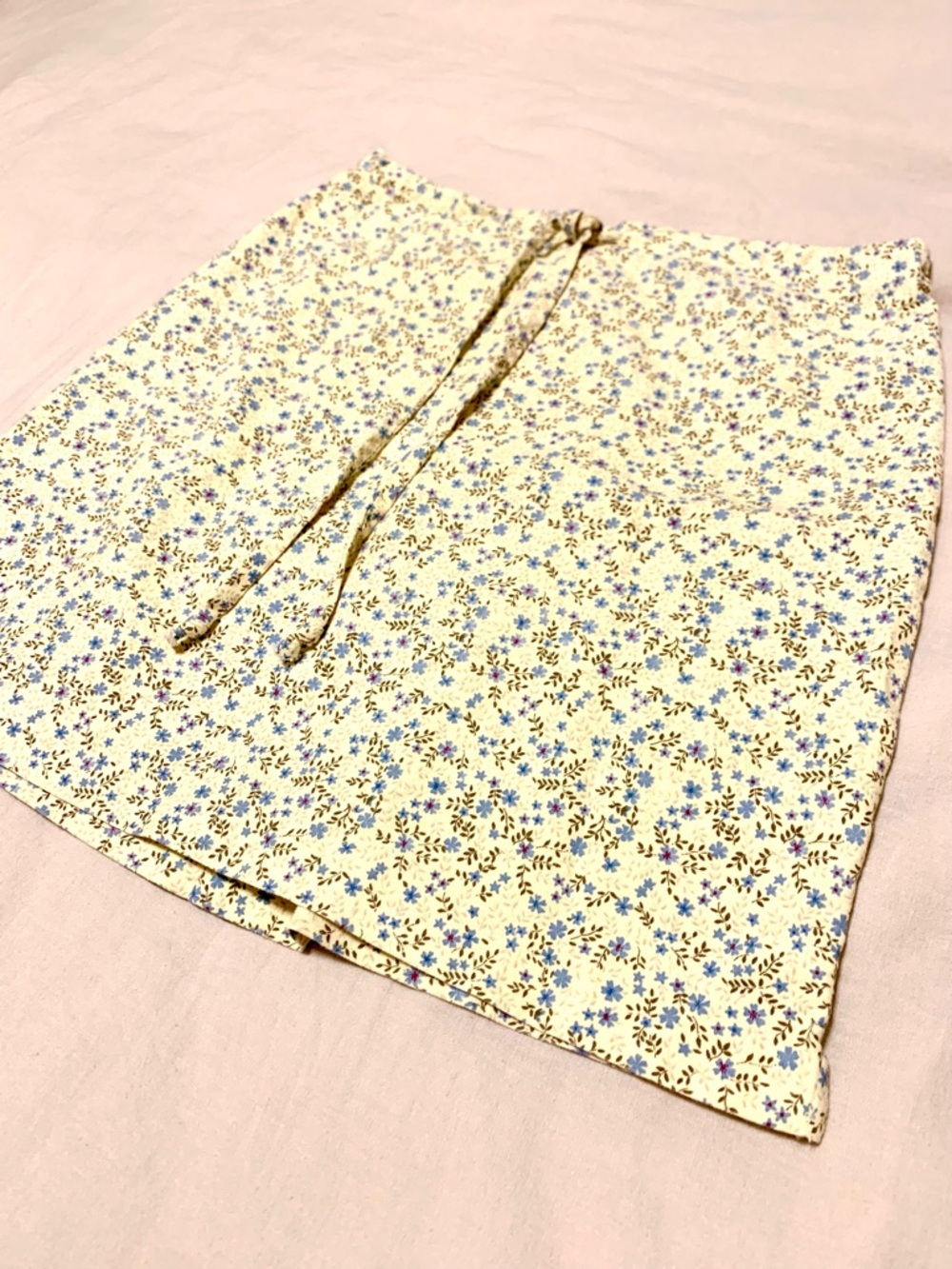 90’s Vintage Mini Skirt in Ditsy Floral